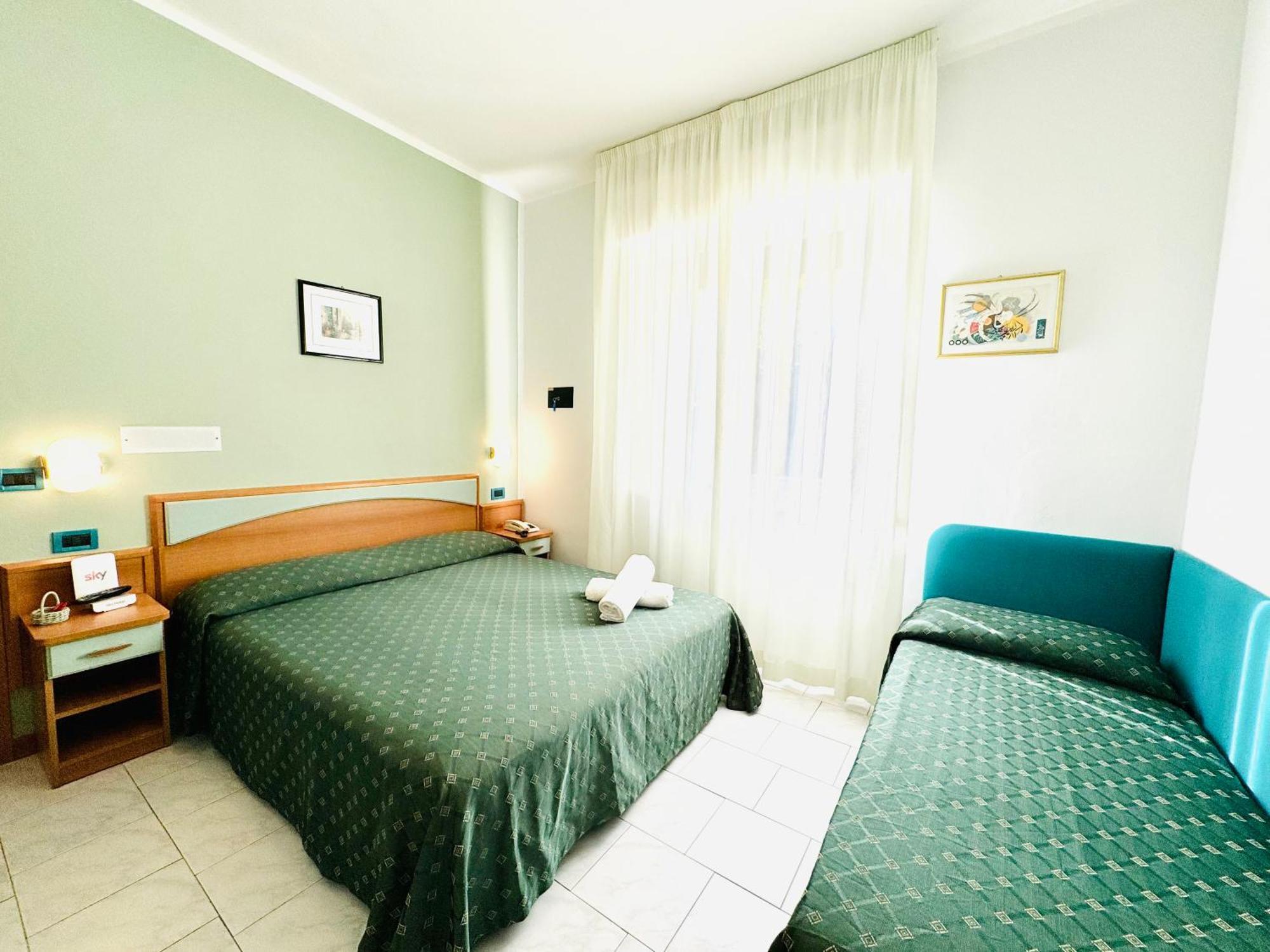 Hotel Villa Grazia เชเซนาติโก ภายนอก รูปภาพ